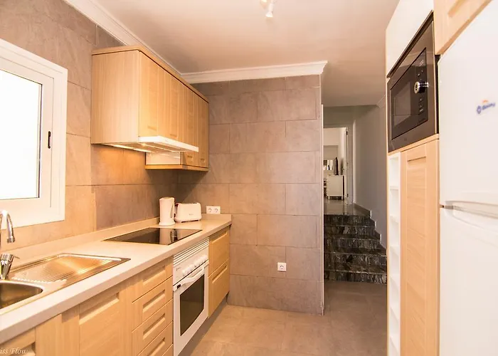 Sontrobat Puerto del Carmen (Lanzarote)